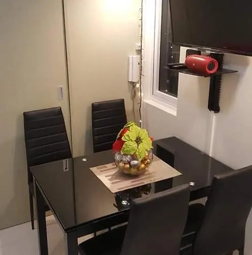 The Edge Suites Aparthotel Manila